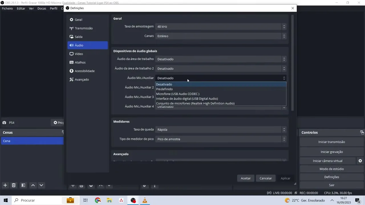 Definições de áudio do OBS Studio com a lista de dispositivos de microfone