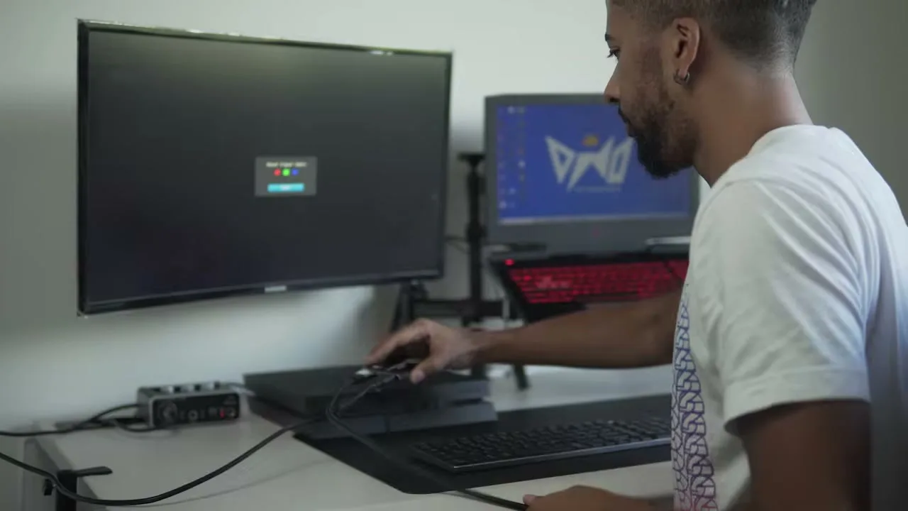 Ligação da PS4 à placa de captura, televisão e computador